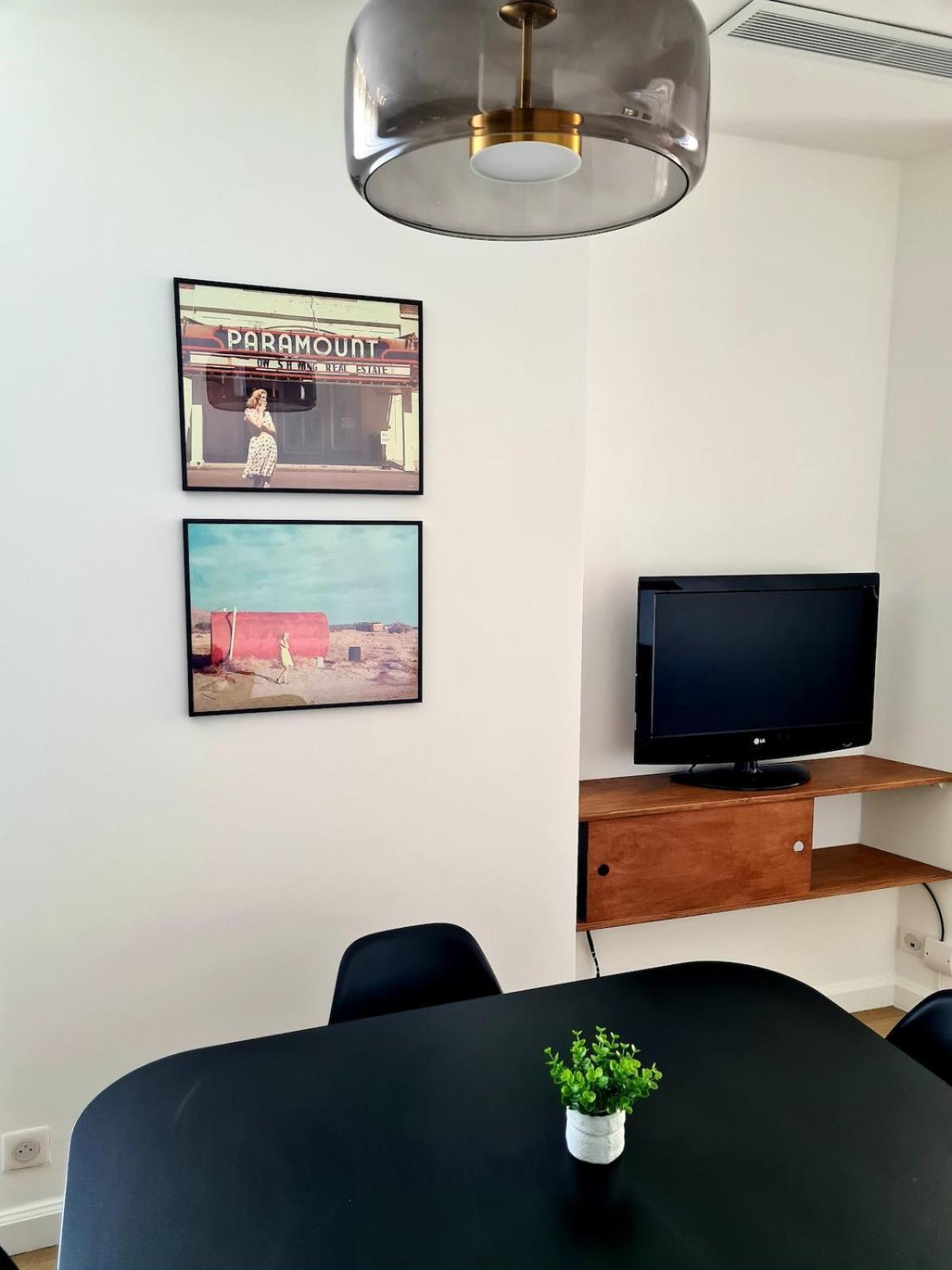 Appartement 2 Bedrooms 5 Min Walk To Croisette Cannes
